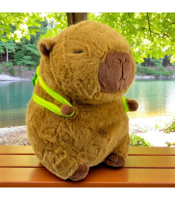 Peluche capibara con mochila 23cm