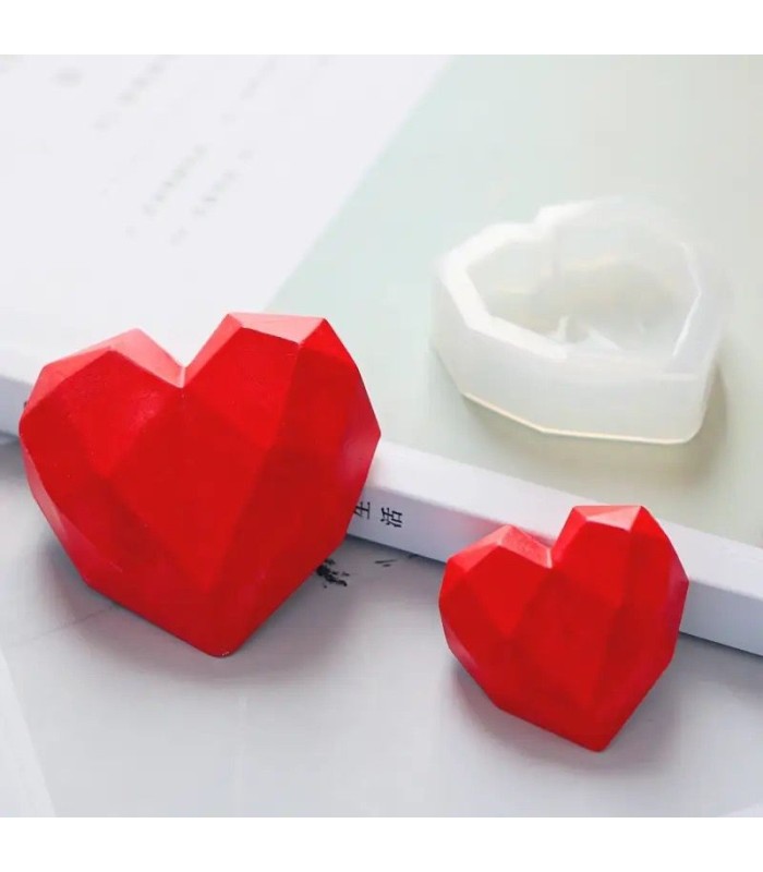 Molde de silicona corazón geométrico 6x5.7cm