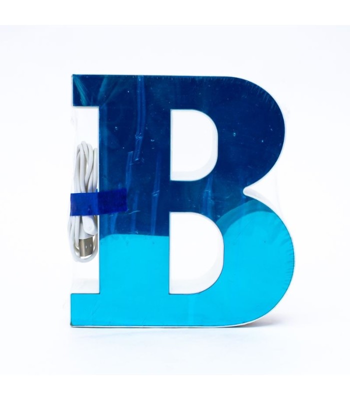 Letra decorativa con LED