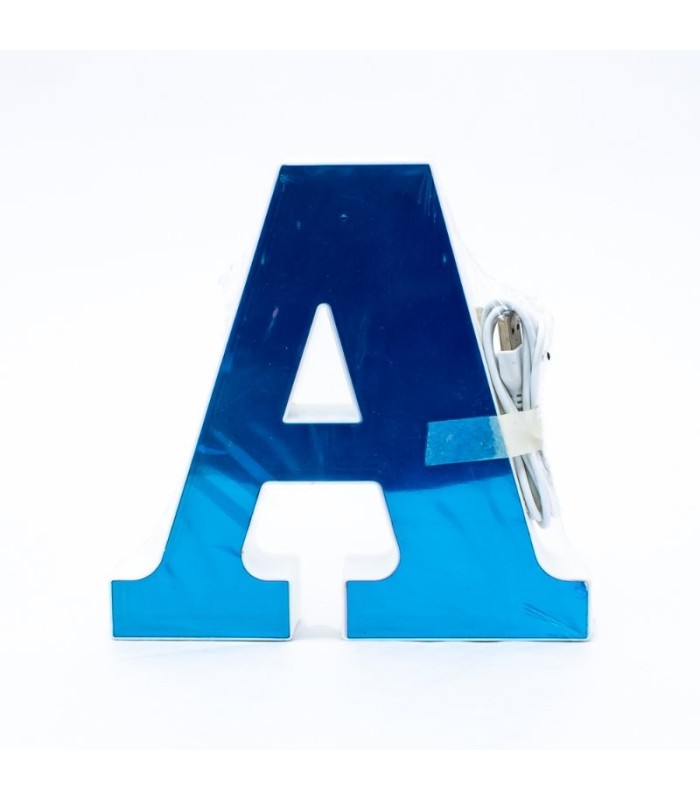 Letra decorativa con LED