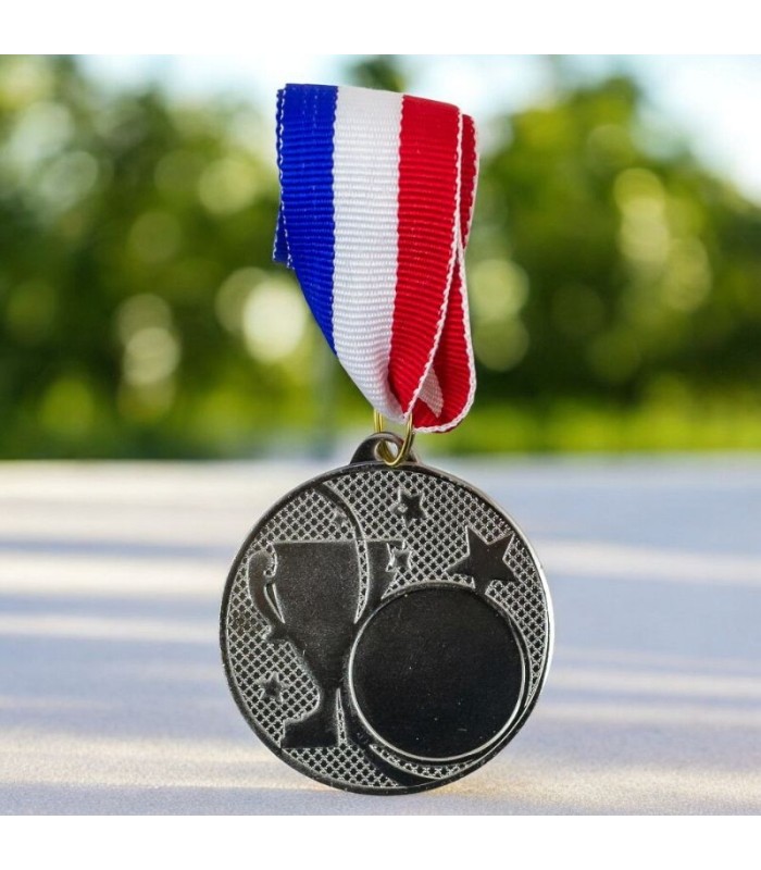 Medalla metalica diseño trofeo plata 5cm
