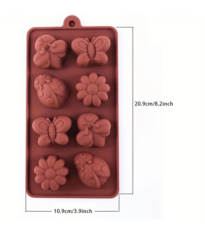 MOLDE DE SILICONA 8 MOLDE SURTIDO 21x11CM