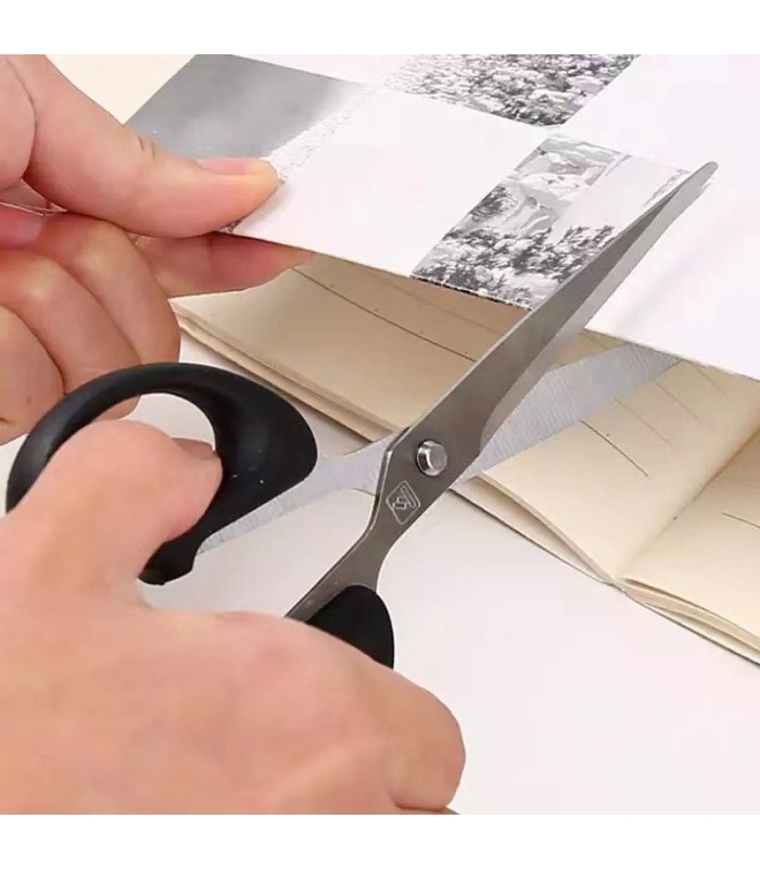 Tijera de punta fina para oficina