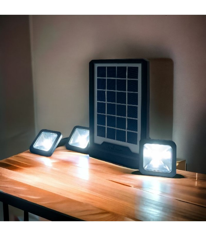 Reflector con panel solar