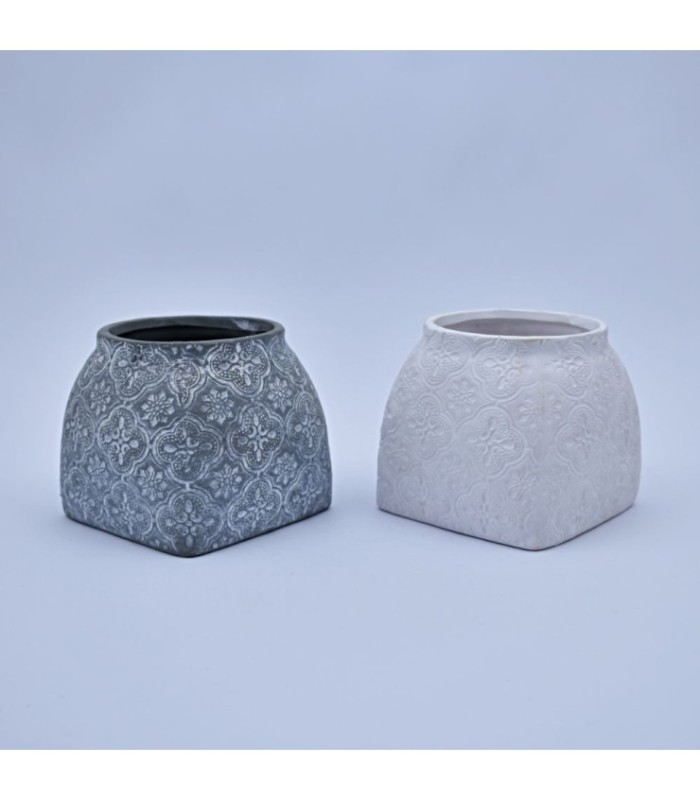 Maceta con forma 8x8cm