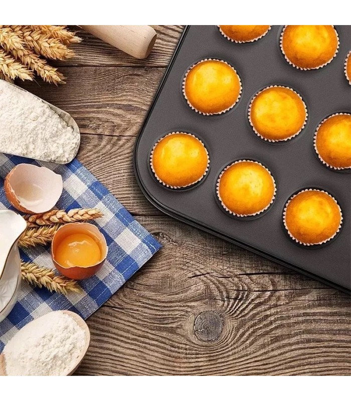Bandeja de metal 24 moldes 35x26cm