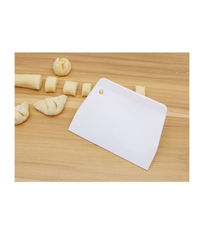 Espatula de plastico para torta 20cm