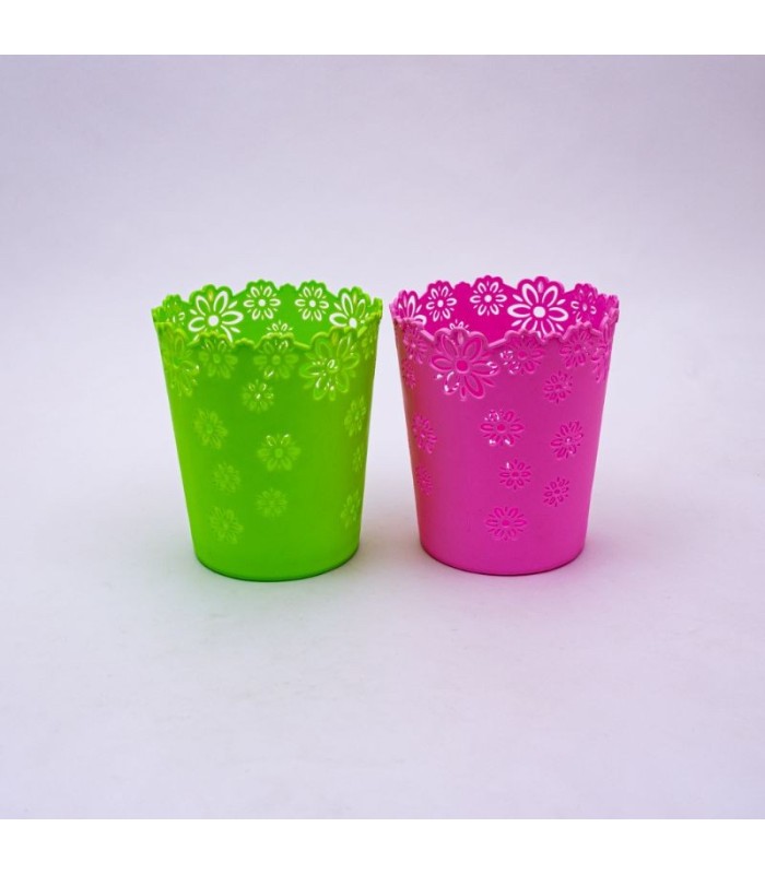 Plantera de plástico con diseño 17cm